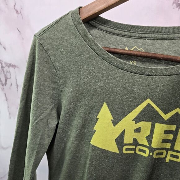 REI Co Op T Shirt Womens XS Green Long Sleeve Crew Employee Uniform Logo Tee - Picture 2 of 10